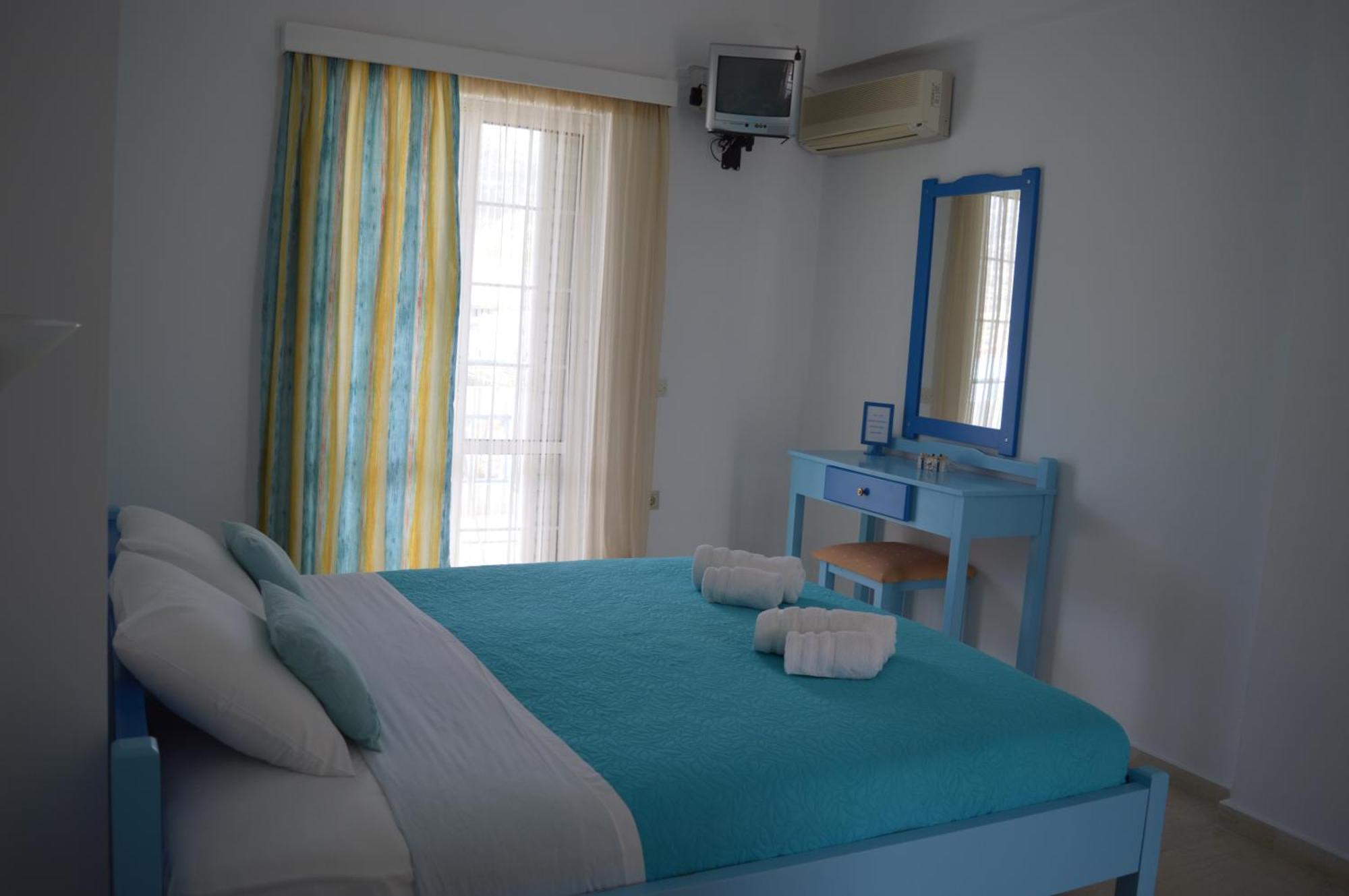 Ikonomakis Apartments Bali  Room photo